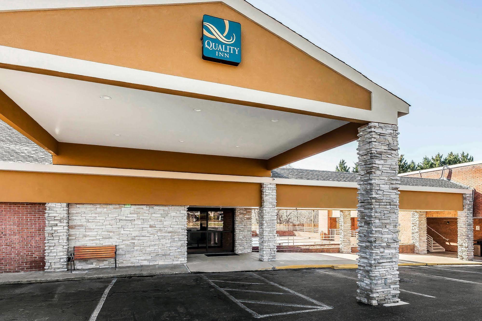Quality Inn South Boston - Danville East Eksteriør bilde