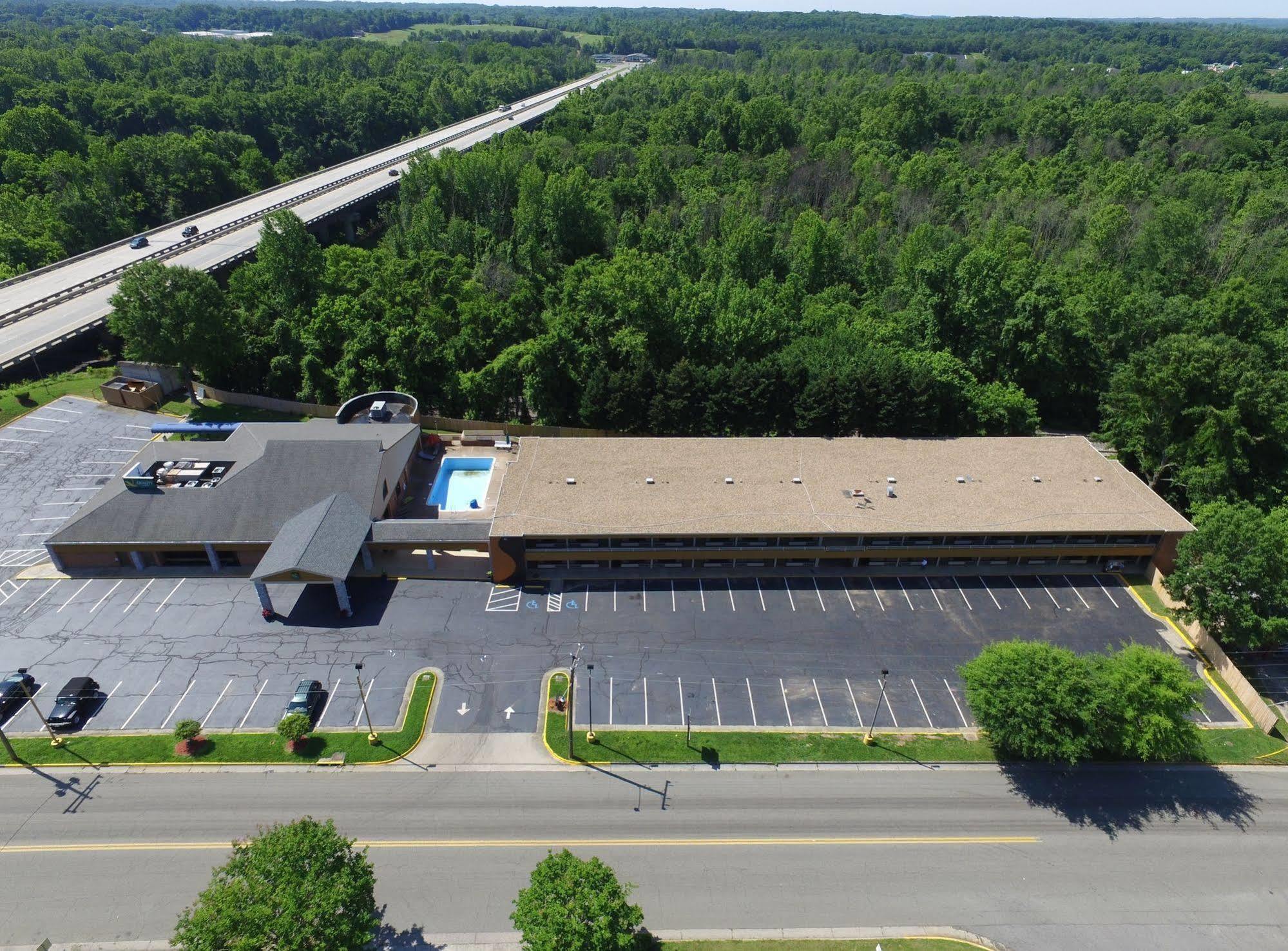 Quality Inn South Boston - Danville East Eksteriør bilde