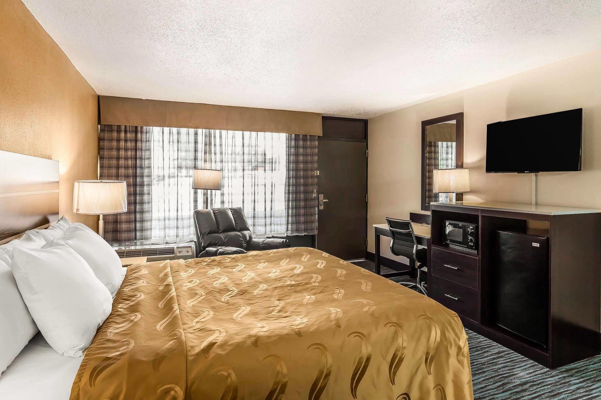 Quality Inn South Boston - Danville East Eksteriør bilde